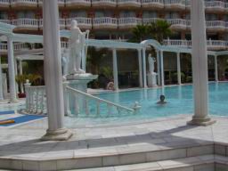 Resize of P21010037.JPG